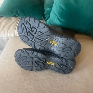 Brown Leather Keen Dry winter  boots 6.5